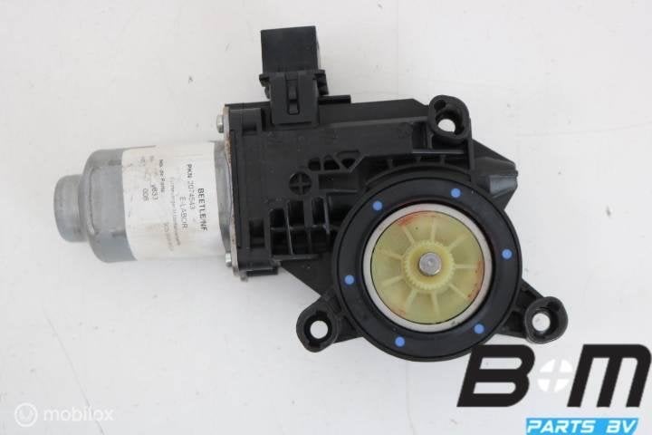 Raammotor rechtsvoor VW Beetle 5C 5C5959802B, Utilisé