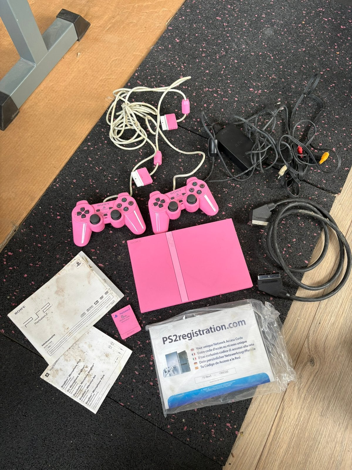 Sony PlayStation 2 Slim Pink Starter Pack Compleet met Doos, Envoi, Rose, Slim