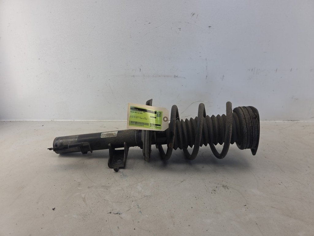 AMORTISSEUR OU ABSORBEUR DE CHOC AVANT DROIT Ariya (FE0), Autos : Pièces & Accessoires, Suspension & Châssis, Nissan, Utilisé