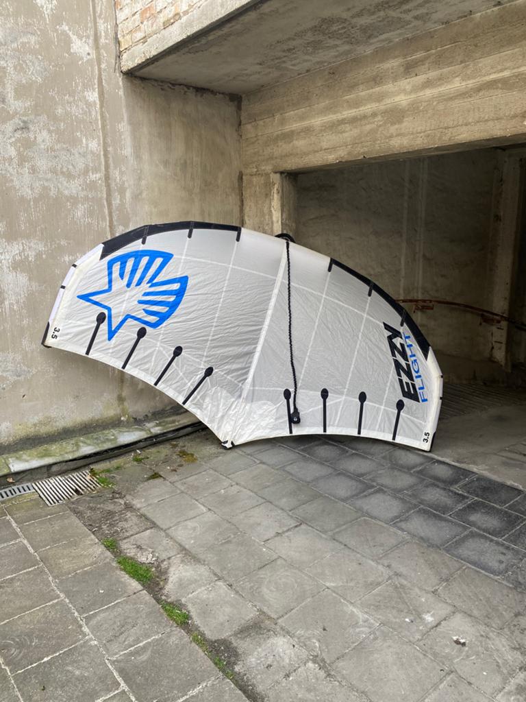 Wing te koop, Enlèvement, Comme neuf