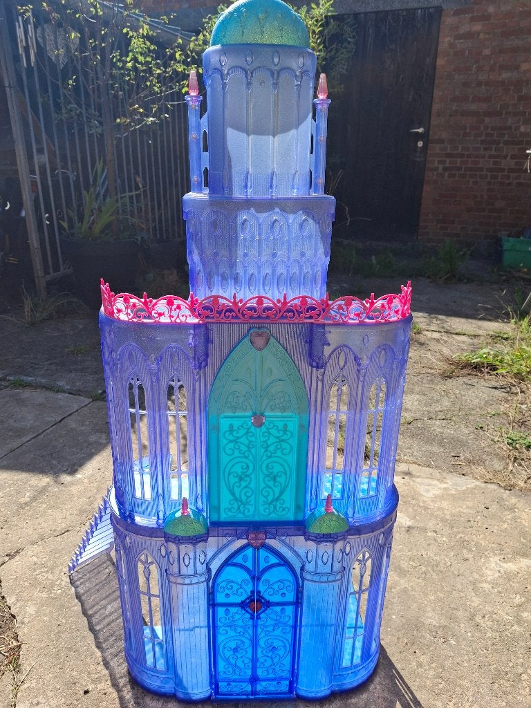 Prinsessenkasteel 110cm hoog, Kinderen en Baby's, Ophalen, Zo goed als nieuw, Poppenhuis