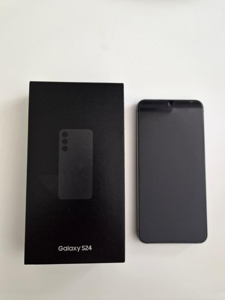 Samsung Galaxy S24 met screenprotector en hoes, Ophalen, Galaxy S24, Zwart, Touchscreen