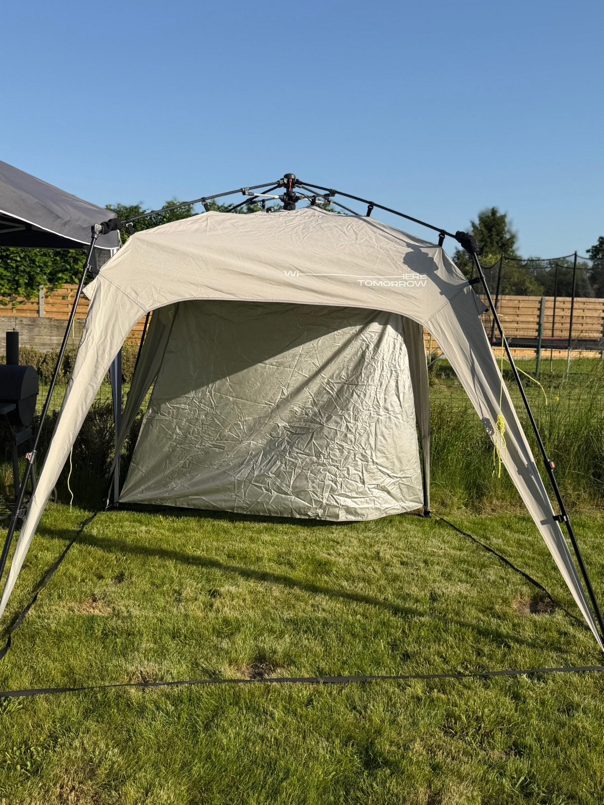 Camping tent, Ophalen, Zo goed als nieuw
