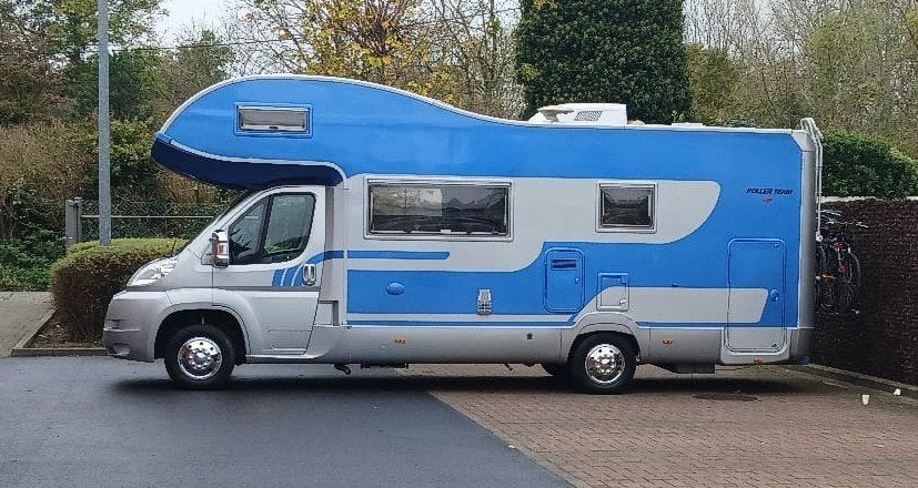 Fiat roller team 7 couchages, 77.000km, 6 places carte grise, Caravanes & Camping, Toilette à cassette, Fiat, Diesel, Particulier