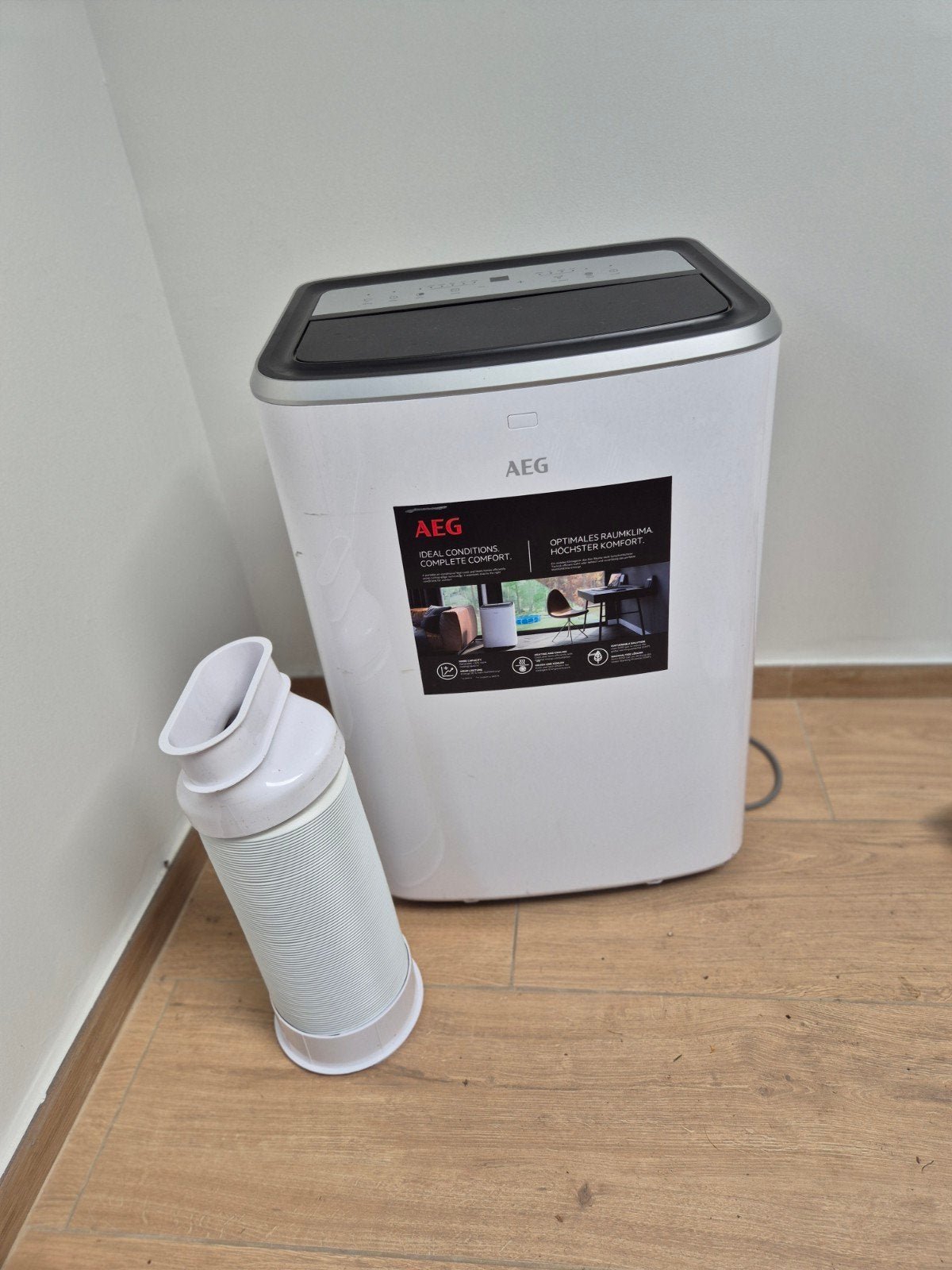 Mobiele airco AEG AXP34U338HW, Electroménager, Enlèvement, Comme neuf, Climatiseur mobile