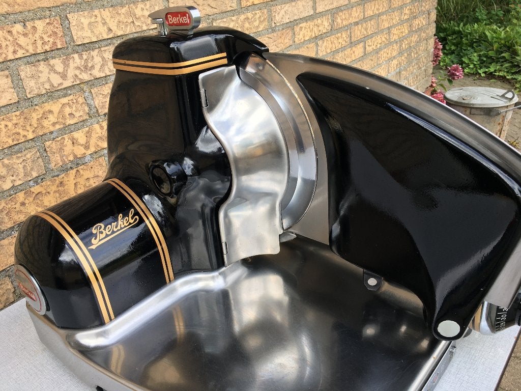Berkel 834 snijmachine in kleur inruil  Berkel 834 mogelijk, Antiek en Kunst, Ophalen