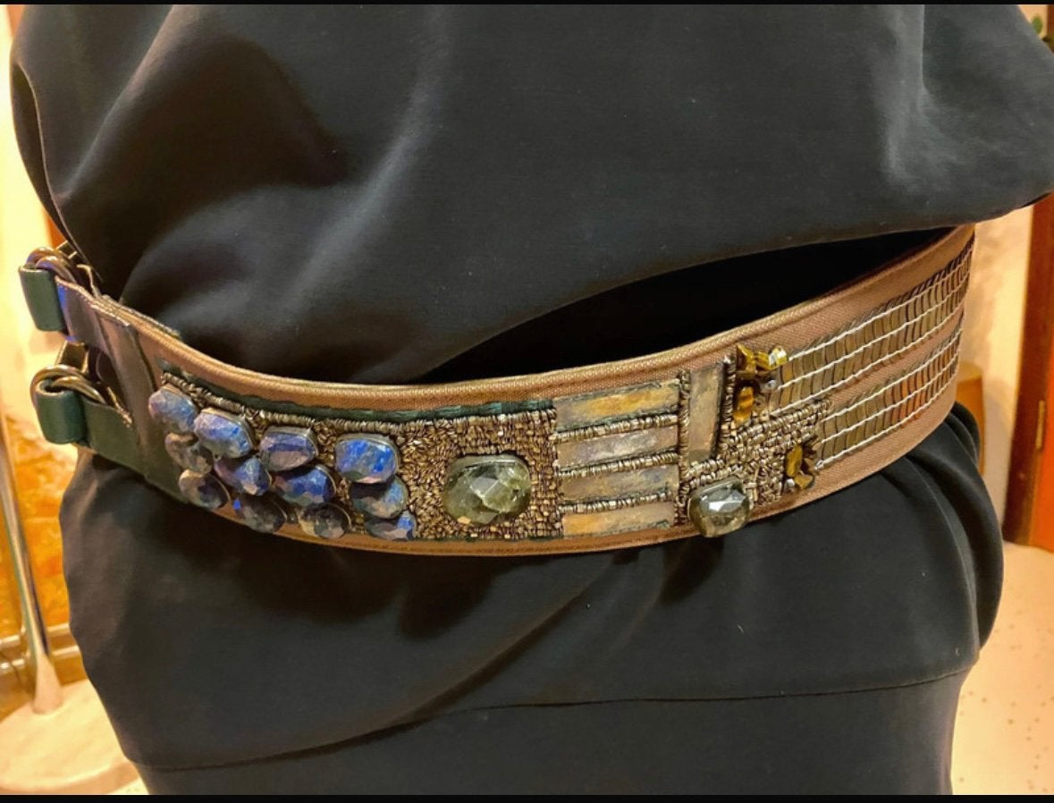 Sublieme riem met edelstenen van Dries Van Noten, Vêtements | Femmes, Ceintures, Enlèvement, Comme neuf