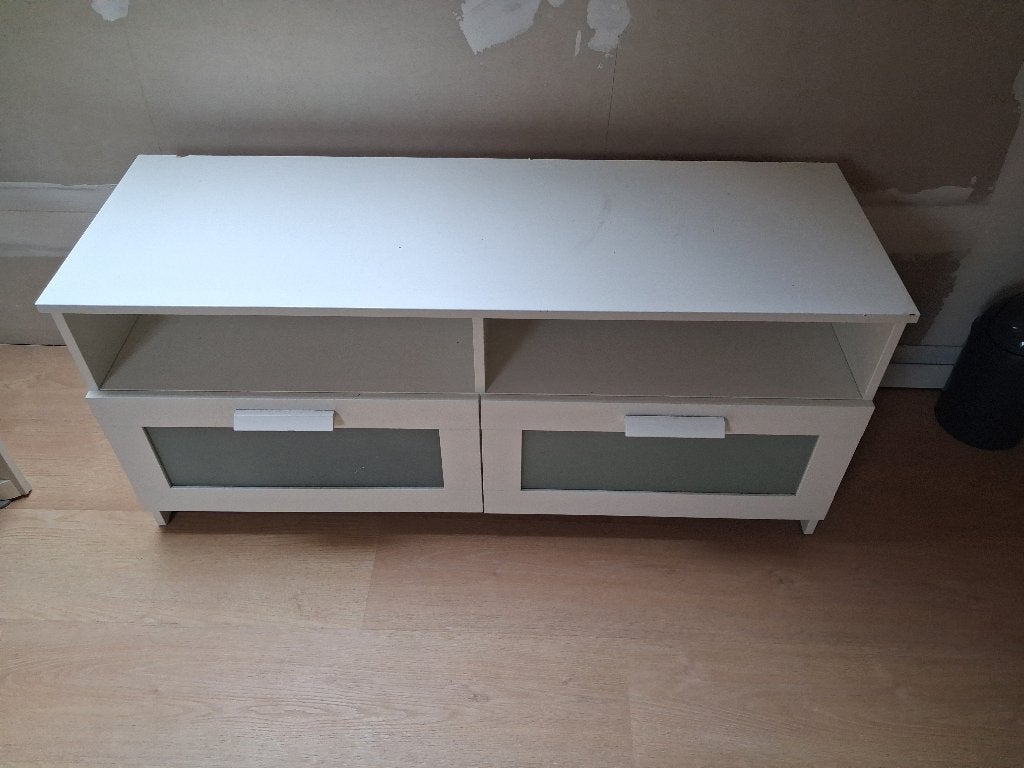 Meuble tv ikea  a donner, Maison & Meubles, Enlèvement, Utilisé