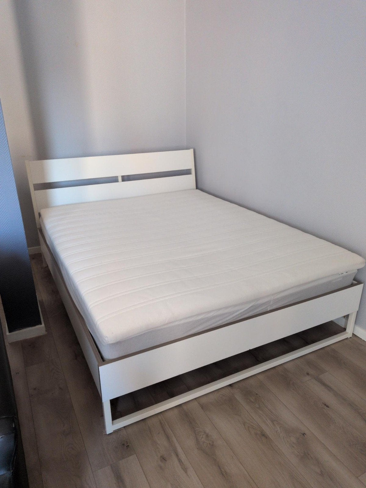 cadre de lit Trysil Ikea 140x200, Maison & Meubles, Chambre à coucher | Lits, 140 cm, Enlèvement, Utilisé, 200 cm