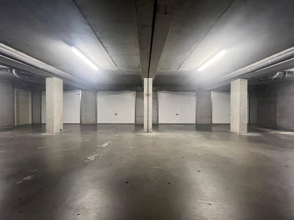 Ruime Garage Passendale  Zonnebeke, Immo, Overige soorten, Provincie West-Vlaanderen, Tot 200 m²