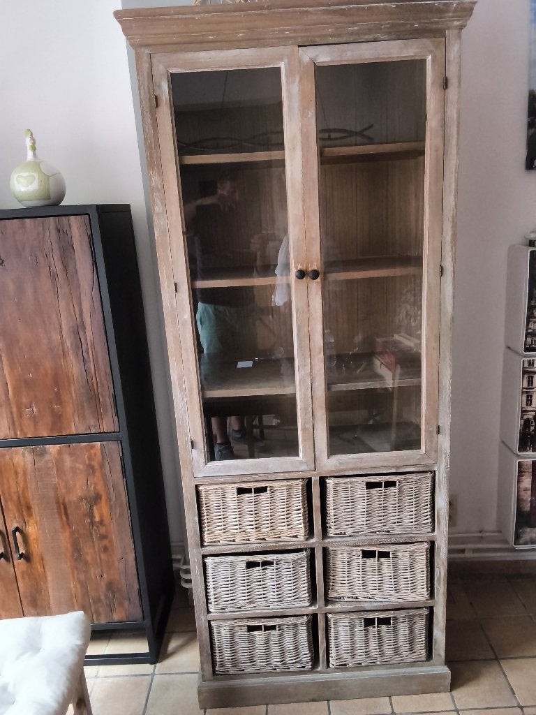 Meuble vitrine j-line, Huis en Inrichting, Ophalen, Overige materialen, Gebruikt, 200 cm of meer