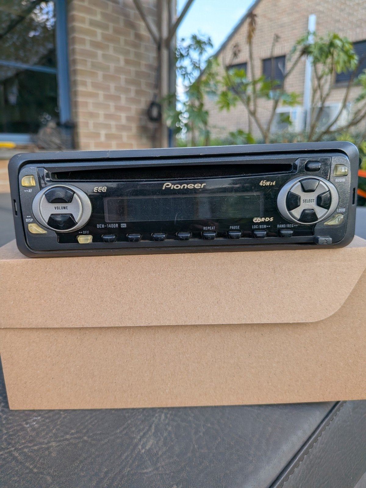 autoradio CD Pioneer deh1400R, Enlèvement ou Envoi, Comme neuf