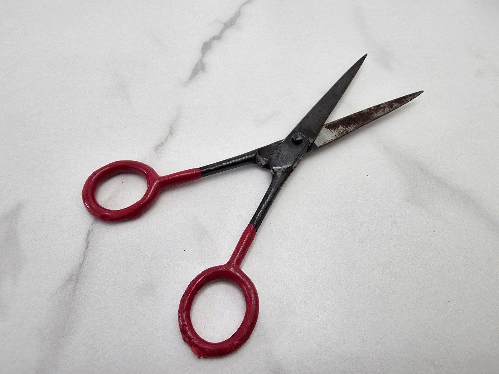 Ciseaux d'artisan / tailleur anciens en acier noir – A. SADI, Enlèvement ou Envoi