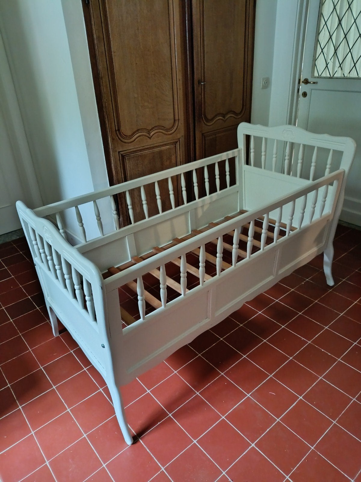 baby bed, Enlèvement