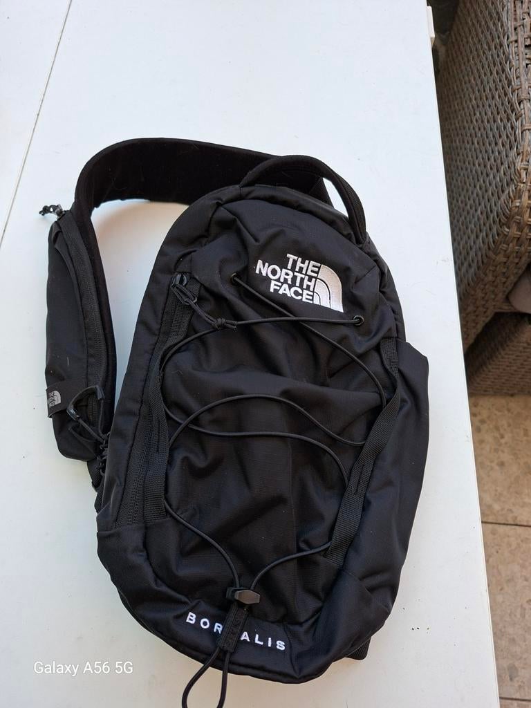 Sac à dos The North Face dim. 32x20x12 noir, Enlèvement ou Envoi