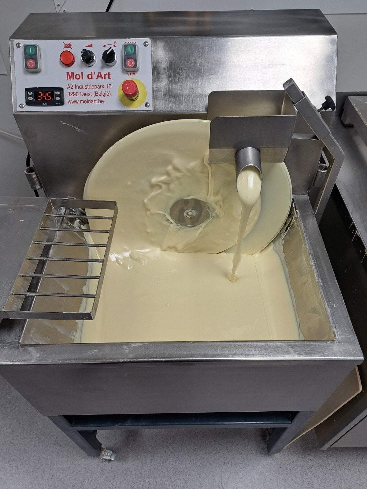 chocolade machine, Ophalen
