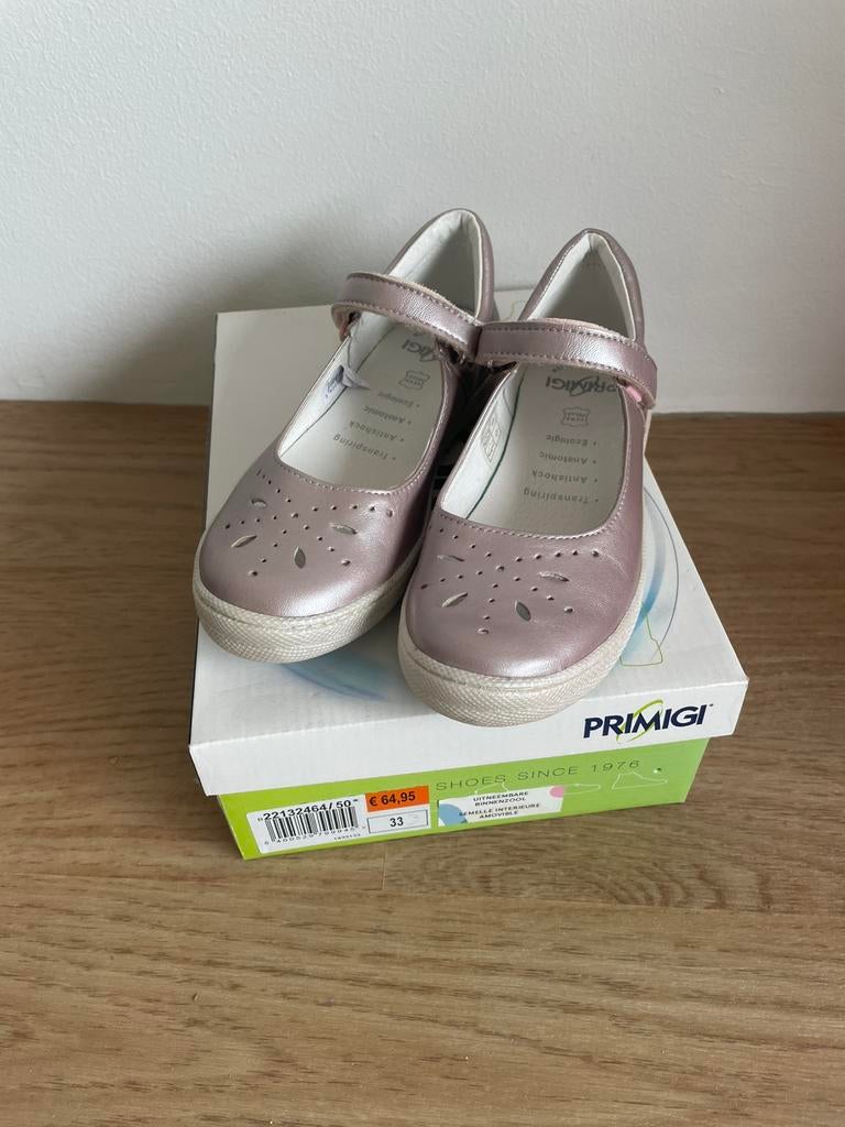 Nieuw communie schoenen maat 33 primigi, Kinderen en Baby's, Kinderkleding | Schoenen en Sokken, Ophalen, Zo goed als nieuw, Schoenen