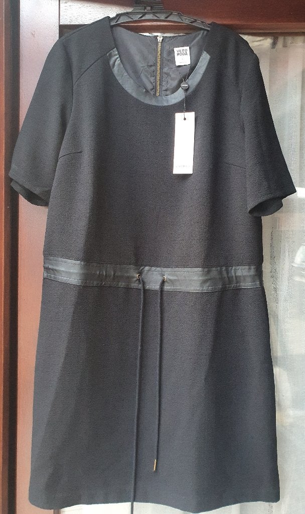 Zwarte jurk van Vero Moda maat L ( Lees goed), Kleding | Dames, Jurken, Vero Moda, Zwart, Maat 42/44 (L), Nieuw