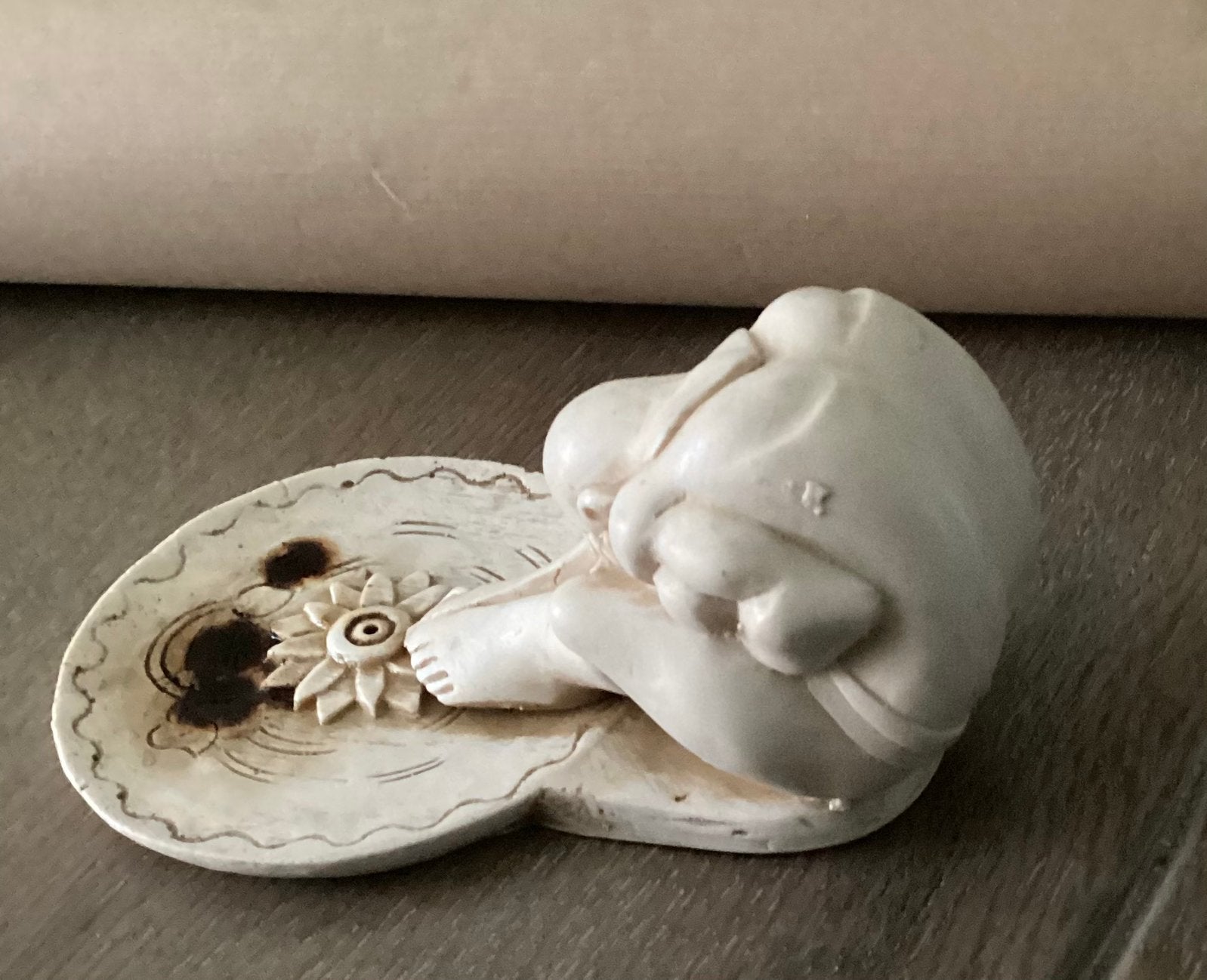Orang Malu ,mooi van polyresin !!, Antiquités & Art, Antiquités | Objets religieux, Enlèvement ou Envoi