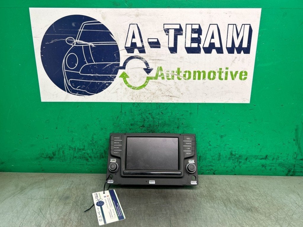 ECRAN GPS Volkswagen Golf Sportsvan (AUVS) (|3G0919605D|), Utilisé, Volkswagen