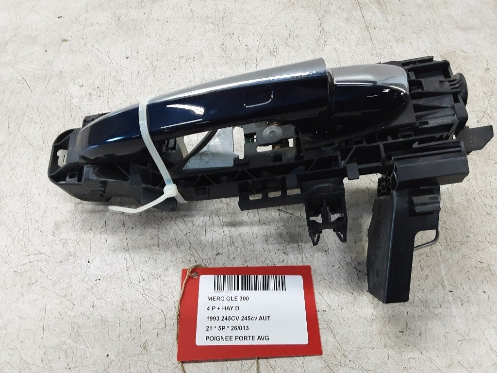 POIGNEE EXTERIEURE AVANT GAUCHE GLE (V167) (A0997601902), Mercedes-Benz, Utilisé, Avant, Dialog.mb@mercedes-benz.com