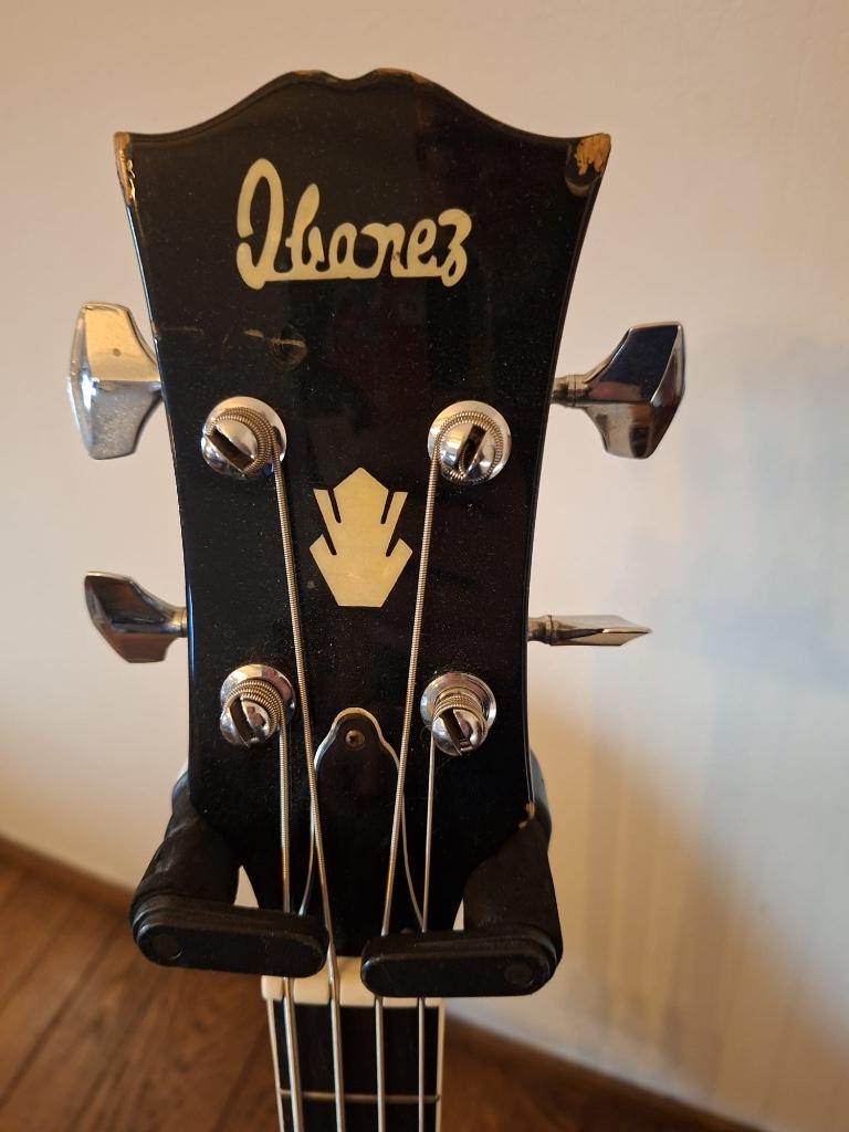 Ibanez bas bj 1971, Musique & Instruments, Instruments à corde | Guitares | Basses, Utilisé, Électrique, Enlèvement