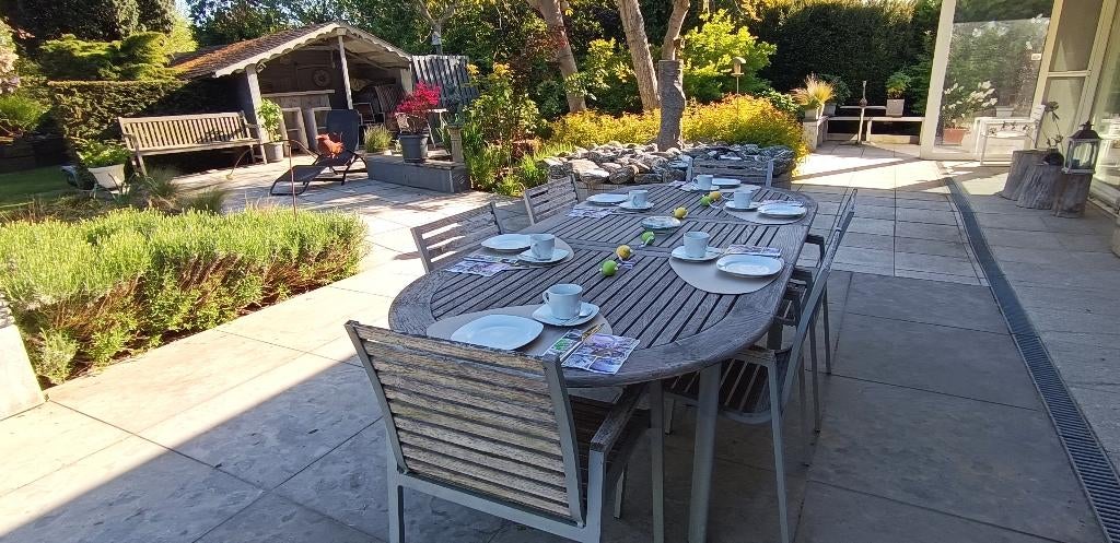 Table de jardin ovale (pour 8p) et 6 chaises en teck et alu, Enlèvement, Comme neuf, Aluminium