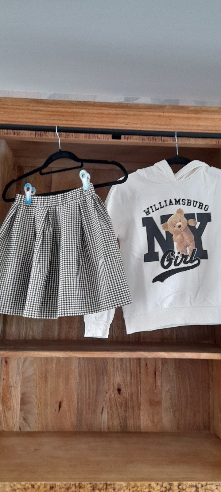 meisjes outfit 10j bestaande uit rokje/trui, Kinderen en Baby's, Ophalen, C&A, Meisje, Zo goed als nieuw