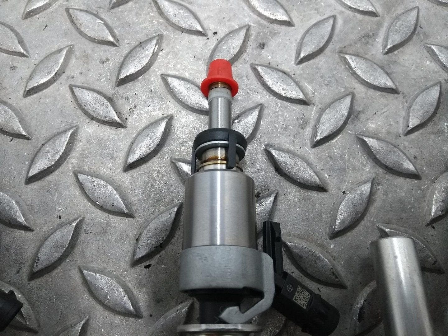 VOLKSWAGEN GOLF BRANDSTOF INJECTOR / VERSTUIVER 2017, Ophalen of Verzenden, Gebruikt, Stiba lid