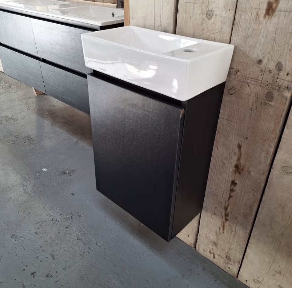 Toiletmeubel mat zwart scharnier rechts 40x64x23 cm nr473, Huis en Inrichting, Ophalen of Verzenden, Zo goed als nieuw, Zwart