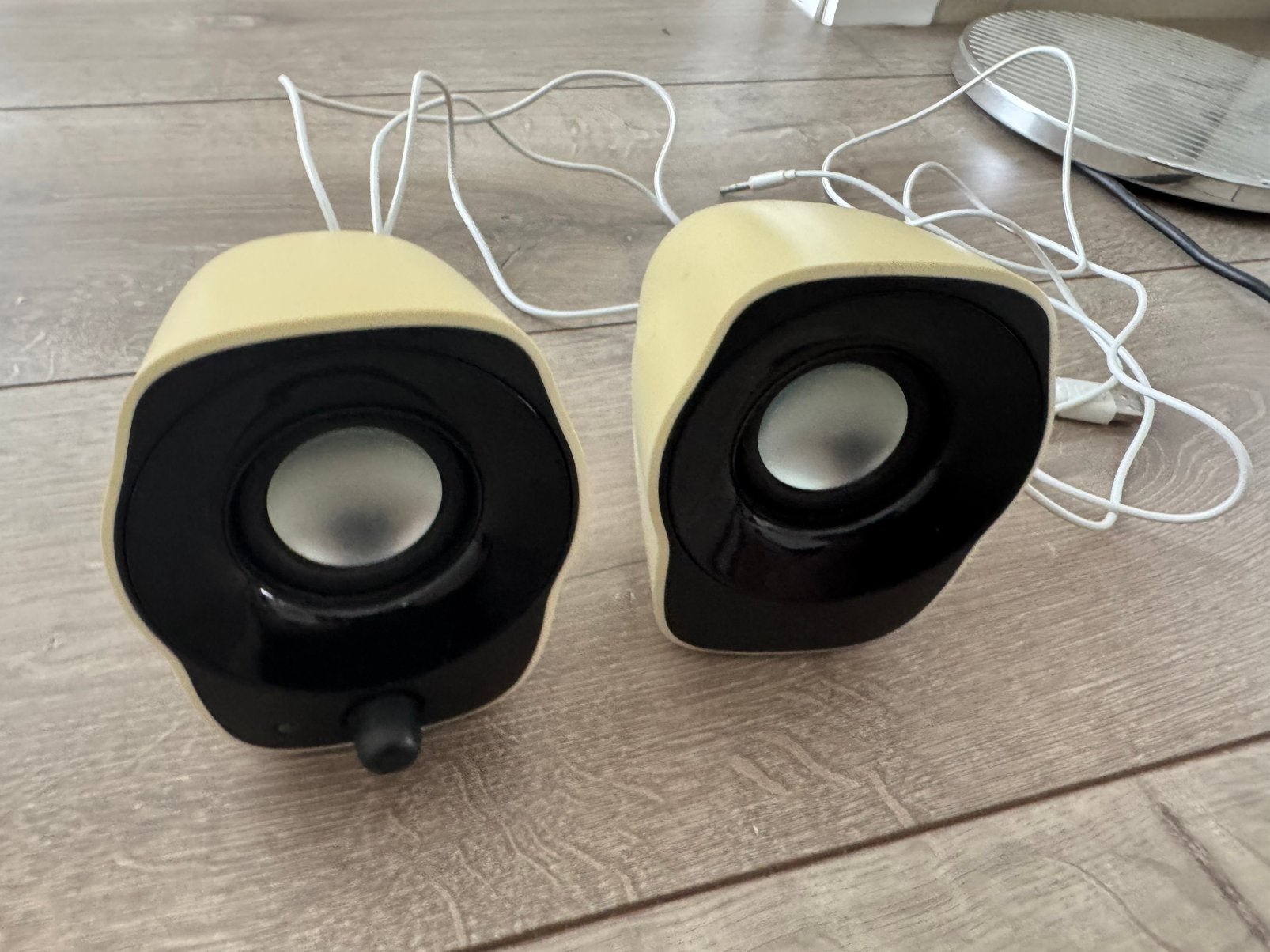 Ps speakers, Computers en Software, Pc speakers, Ophalen of Verzenden, Zo goed als nieuw