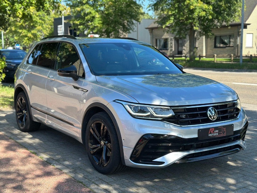 VW Tiguan 2.0TDI - R Line - Black Style - BTW - 27.000NETTO, Autos, Argent ou Gris, https://public.car-pass.be/vhr/1b17f7d9-bd1a-4e30-8ab5-dfd5caedb4af