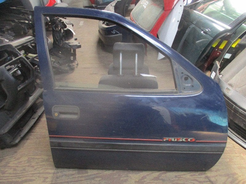 PORTE AVANT DROITE Opel Vectra A (88 / 89) (01-1988/12-1995), Opel, Opel Automobile GmbH, Utilisé, Porte