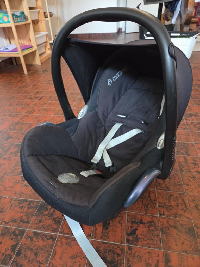 Maxicosi, Kinderen en Baby's, Ophalen, Zo goed als nieuw