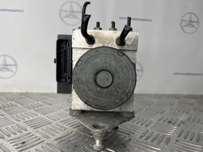 Pompe ABS d'un Mercedes Vito, -, 3 mois de garantie, Utilisé, -