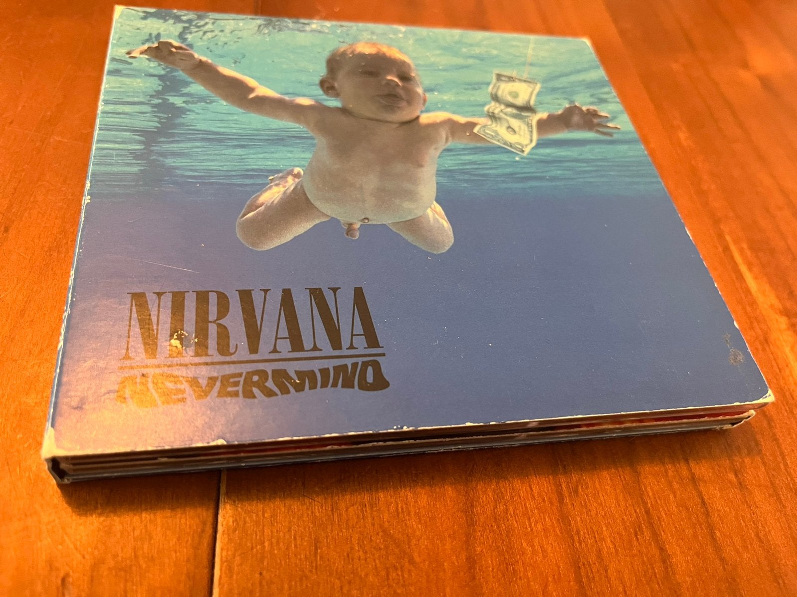 Nevermind (Remastered Deluxe Version), 2 volumes, 2011, CD & DVD, Enlèvement ou Envoi, Comme neuf, Album