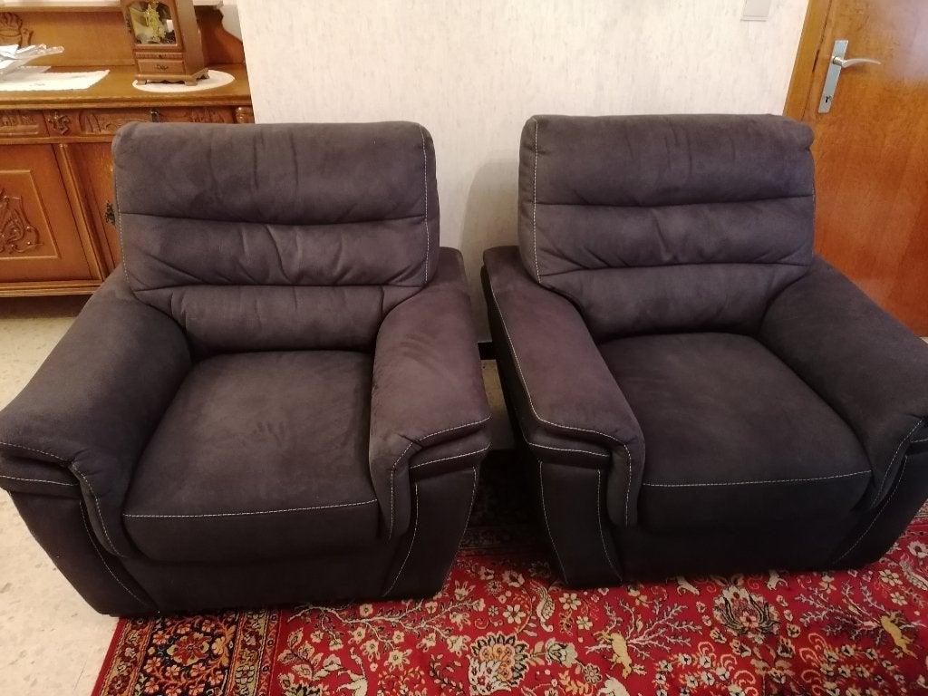 2 zgan fauteuils zwart suede, Huis en Inrichting, Ophalen, Zo goed als nieuw, Stof