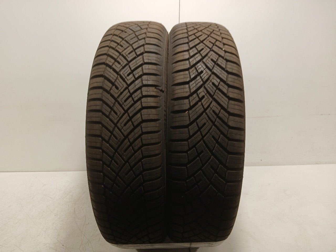 Bandenset 2 stuks 4-Seizoenen 175 60 R18, Autos : Pièces & Accessoires, Pneus & Jantes, Onderdelen@venauto.nl, Van der Ven Autorecycling B.V.