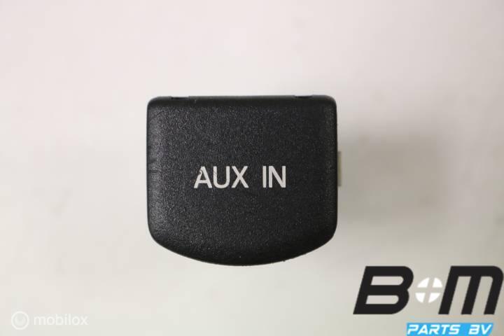 Aux - in - bus met deksel VW Polo 6C, Auto-onderdelen, Gebruikt