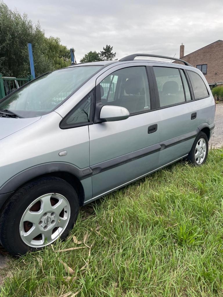 Opel 7 plaatsen, Auto's, Bedrijf, Diesel, Te koop