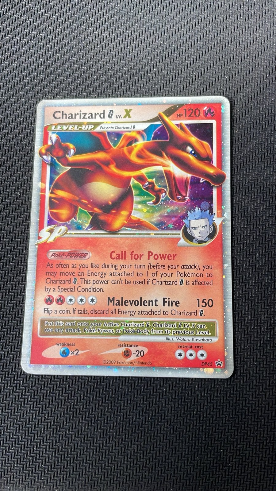 Charizard lv x DP45, Hobby en Vrije tijd, Ophalen of Verzenden, Zo goed als nieuw