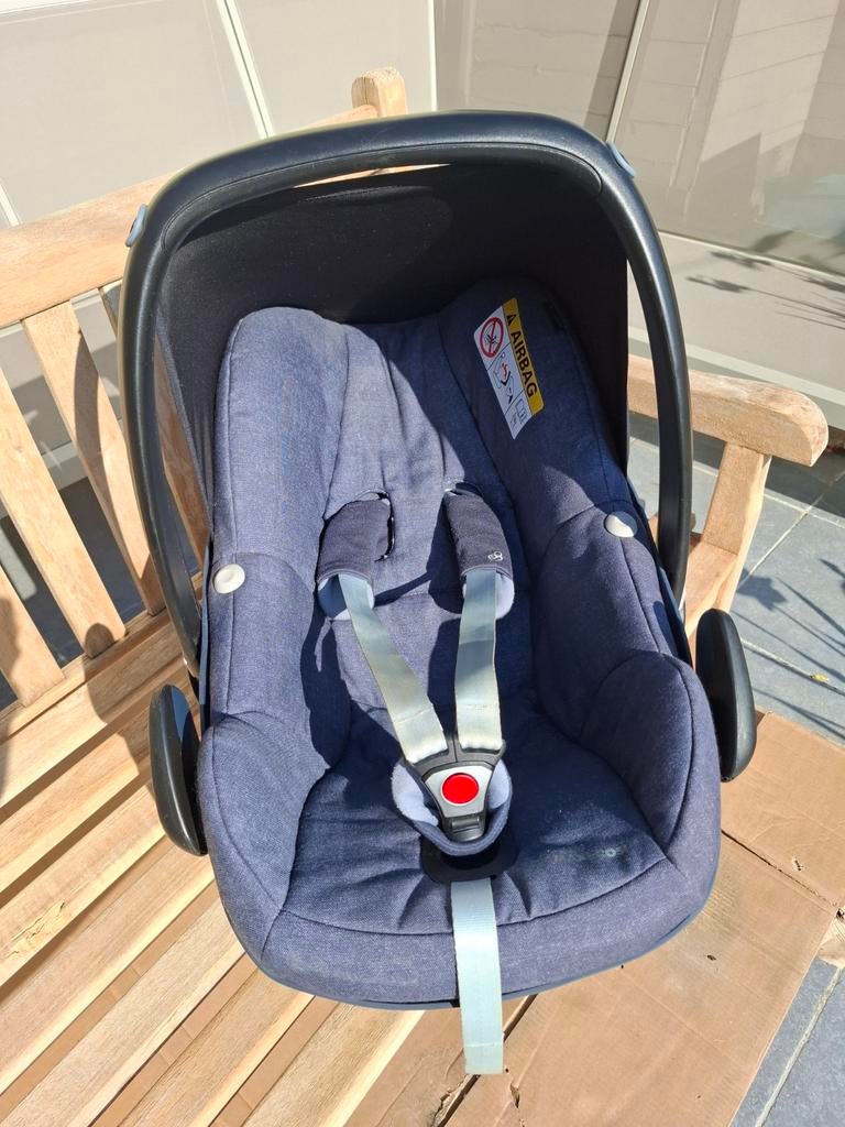 Maxicosi pebble plus met Trixie hoes, Ophalen