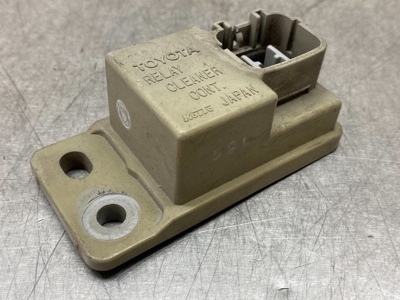 RELAIS Lexus SC (01-2001/07-2010) (|8594224010|), Gebruikt, Lexus