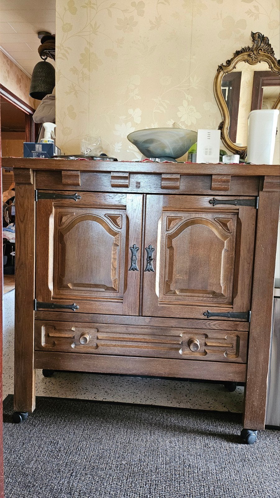 Meuble ancien, Enlèvement, Utilisé