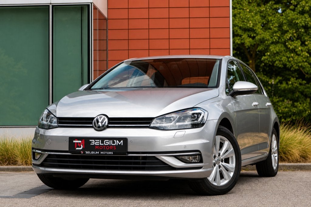Volkswagen Golf - 1.4 TSI - Comfortline DSG - LED - Carplay, Autos, Volkswagen, 1395 cm³, Argent ou Gris, Achat, Entreprise