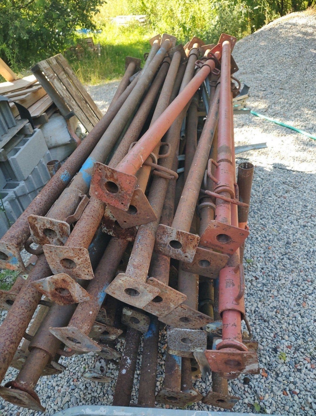 Bouwstempels-stutten-schroefstemels met leunstaanders, Doe-het-zelf en Bouw, Ophalen, Gebruikt