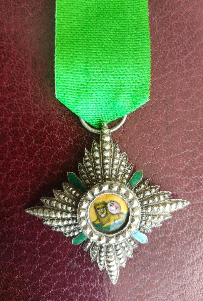 Perzische Orde van Leeuw en Zon. Oud en Intact, Ophalen of Verzenden