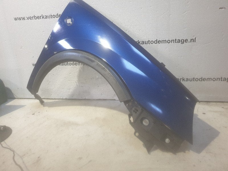 AILE AVANT DROITE Opel Corsa C (F08 / 68) (01-2000/12-2009), Garde-boue, Opel, Opel Automobile GmbH, Utilisé