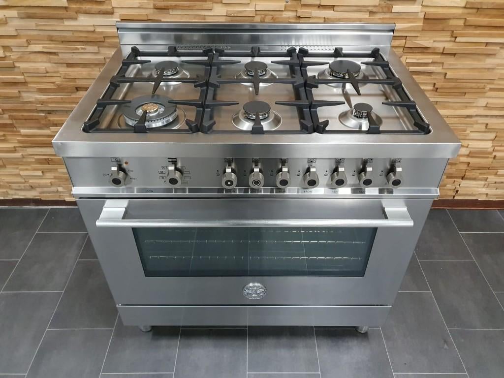 🔥Luxe Bertazonni Fornuis 90cm RVS 1 oven 6 pits, Ophalen, 60 cm of meer, Zo goed als nieuw, Energieklasse A of zuiniger