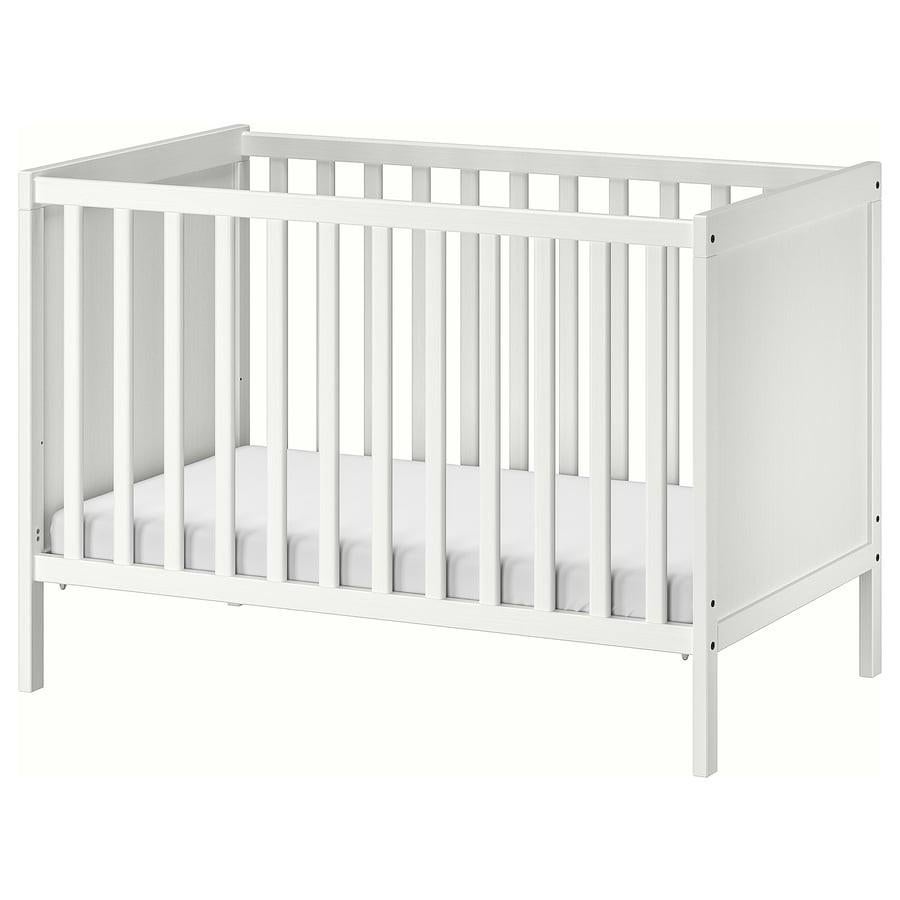 Lit bebe blanc avec matela, Enfants & Bébés, Enlèvement, Lit